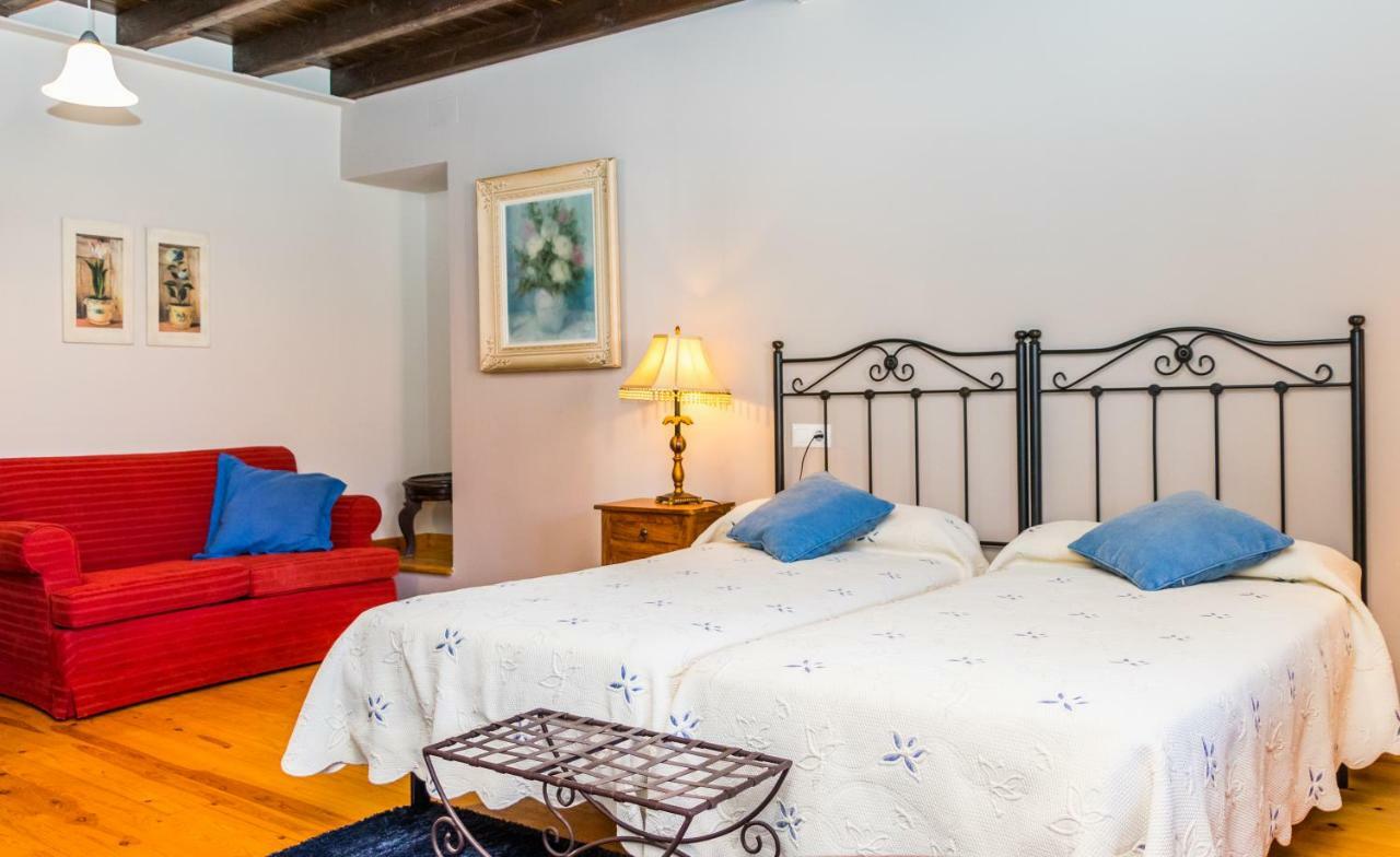 Casa De Aldea El Navaron Cofiño エクステリア 写真