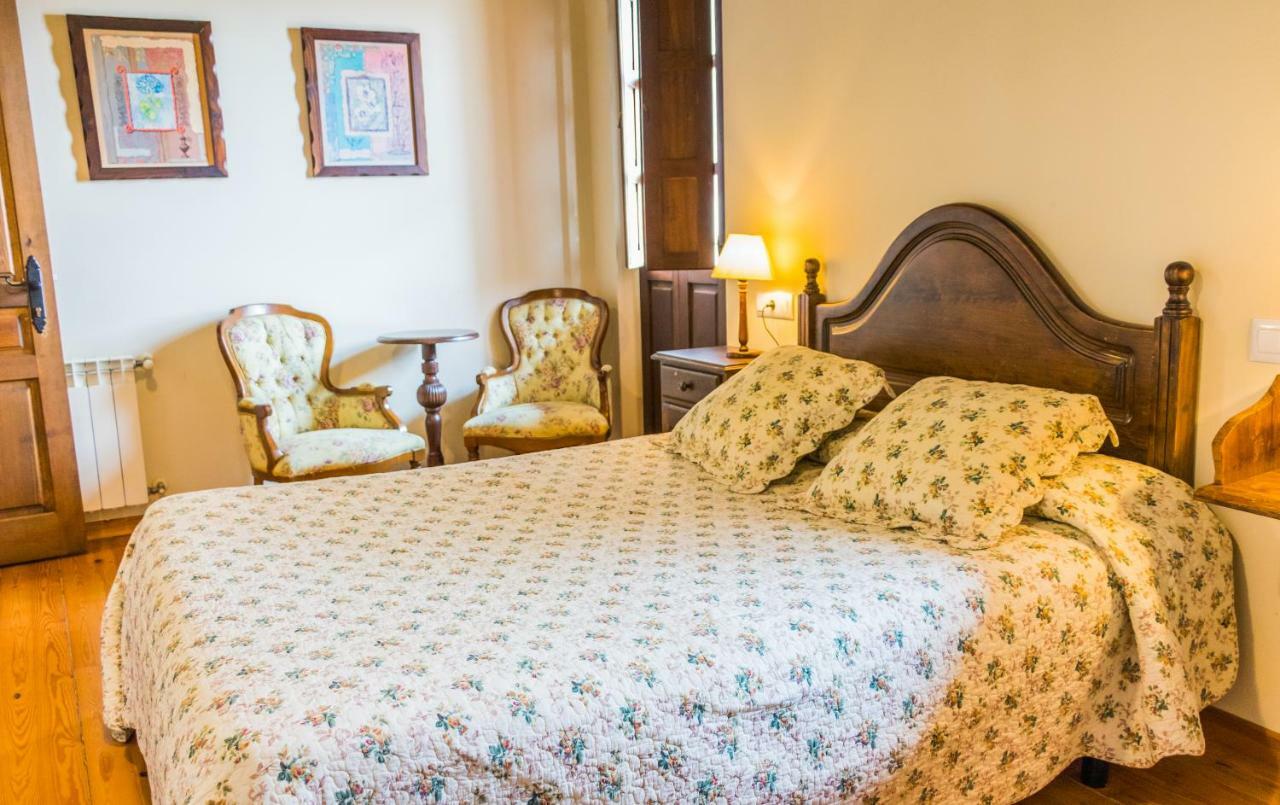 Casa De Aldea El Navaron Cofiño エクステリア 写真